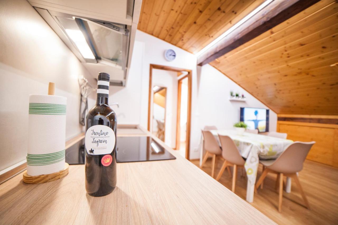 Apartmán La Mansarda Di Emma Pinzolo Exteriér fotografie