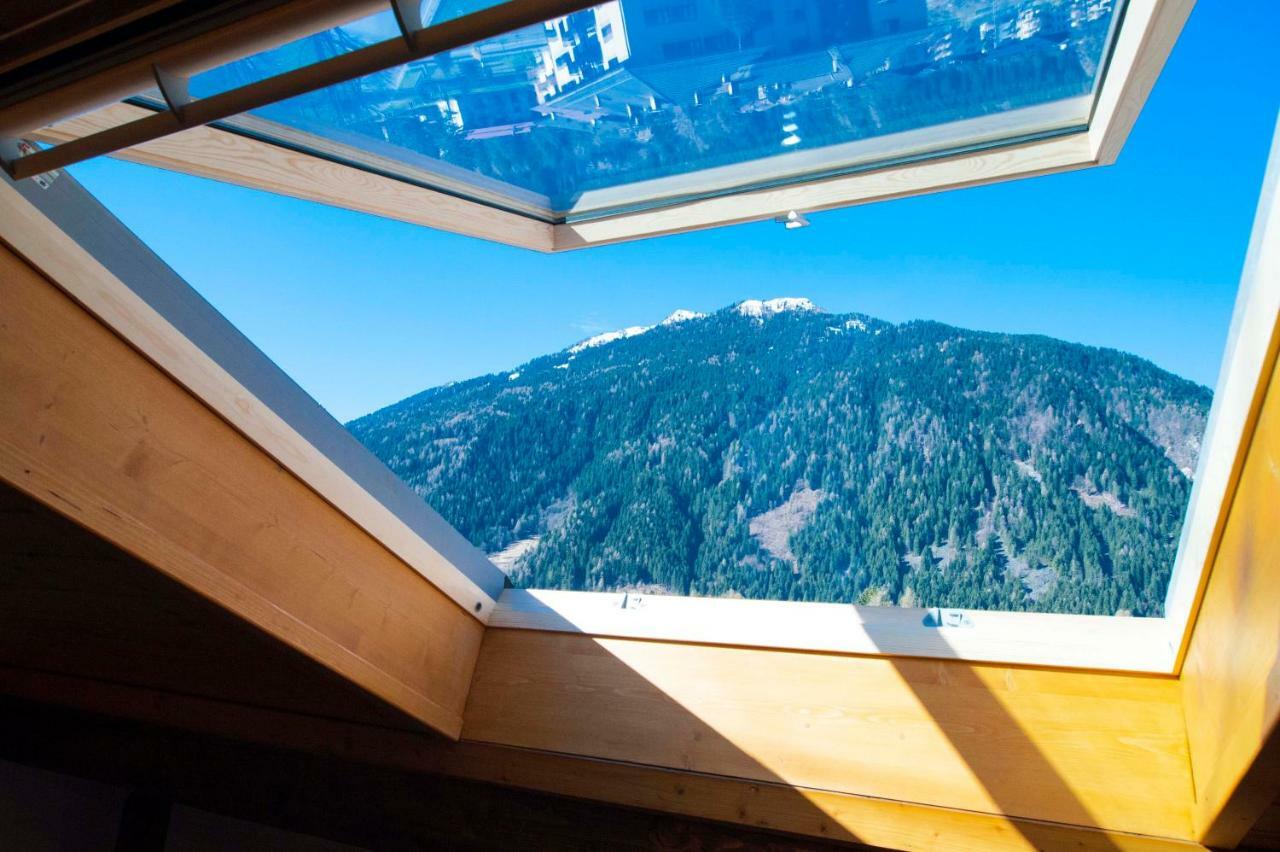 Apartmán La Mansarda Di Emma Pinzolo Exteriér fotografie